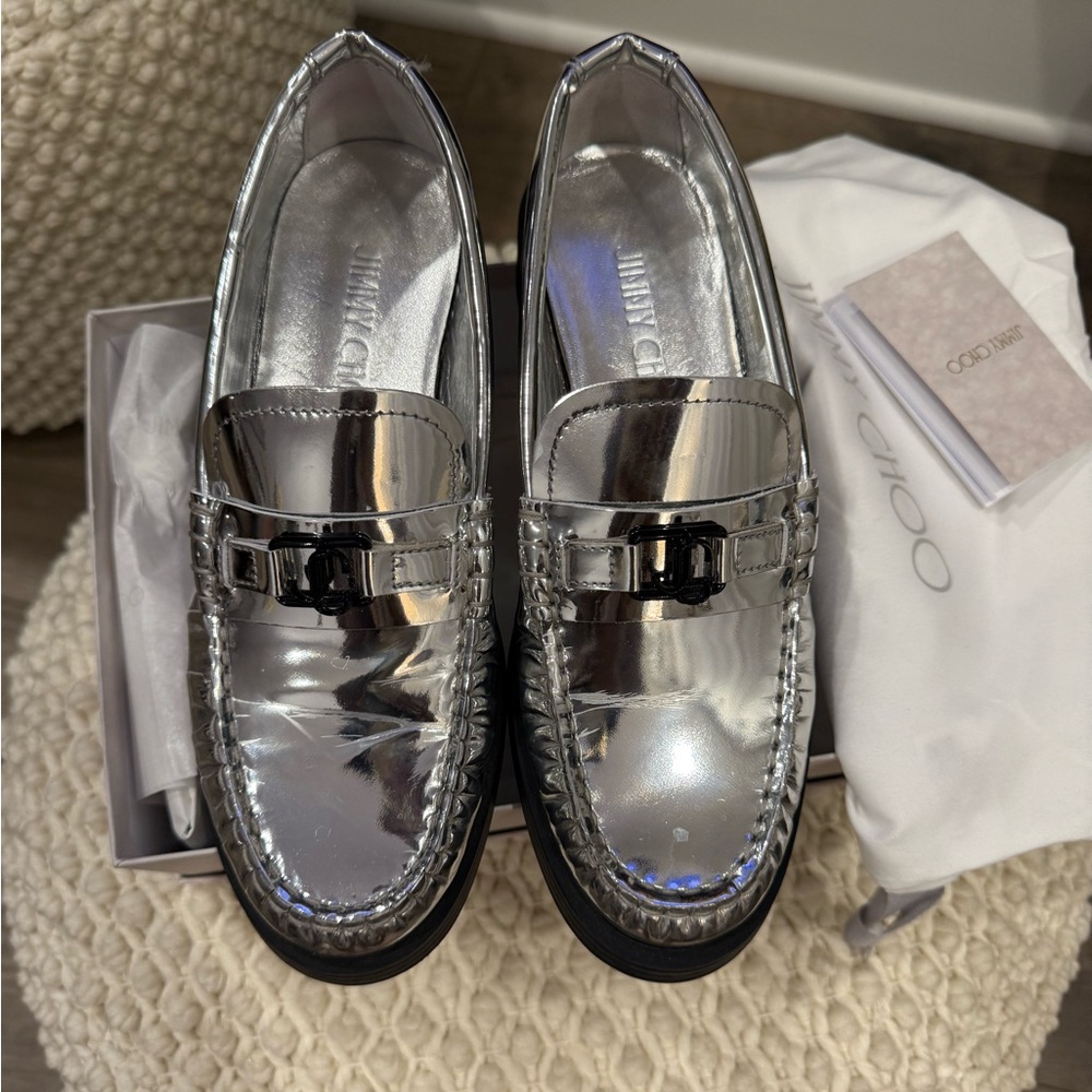 Jimmy Choo Loafer Silver metallic- Size 37